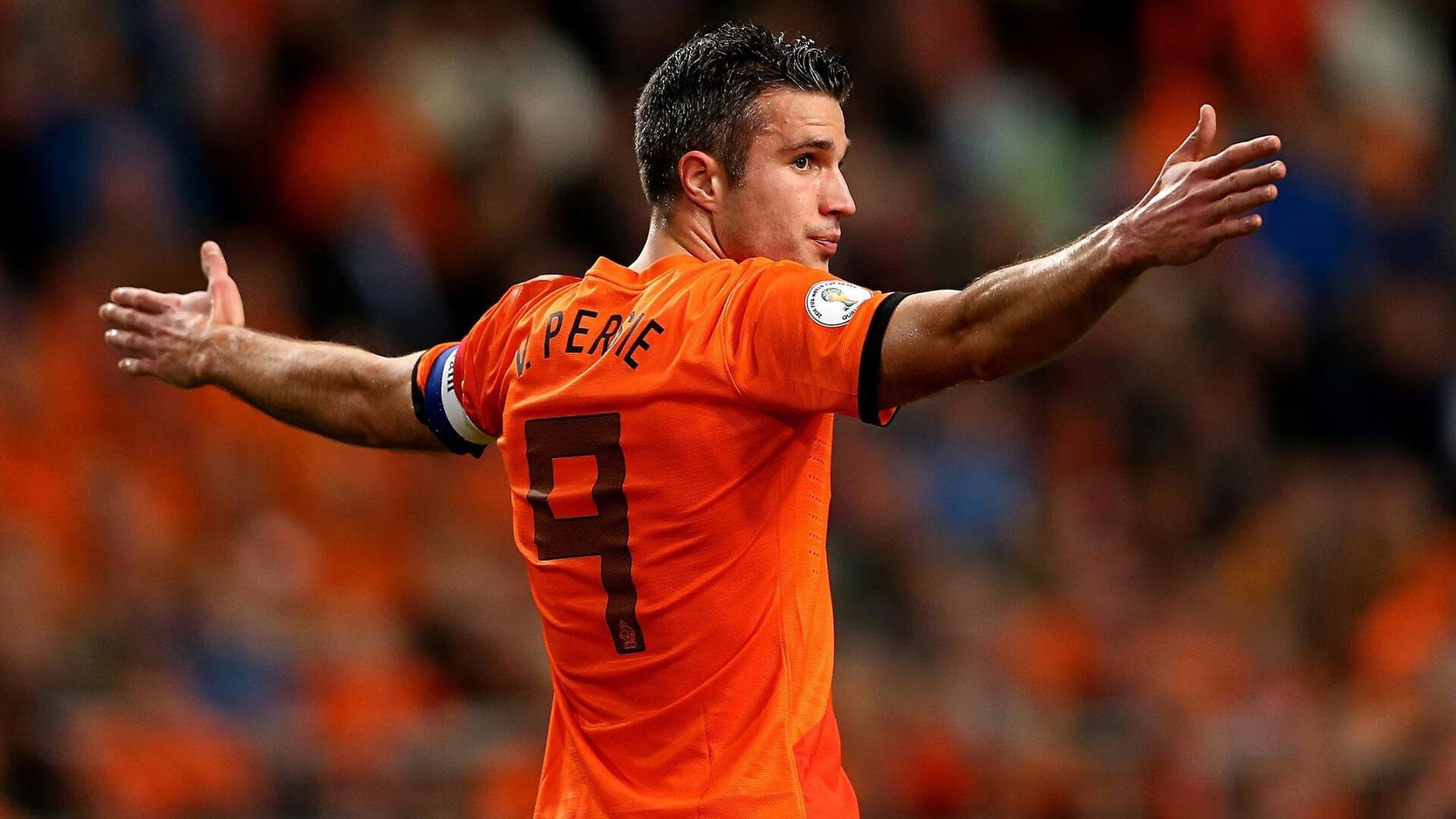 突尼斯节奏掌控伊朗,凯恩成为关键先生—当战术纪律遇见个人英雄主义